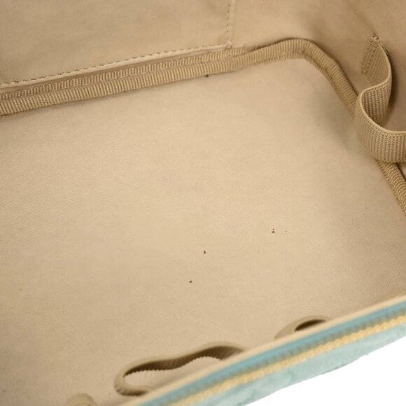 Chanel Green Calfskin Vanity Handbag - Picture 8 of 10